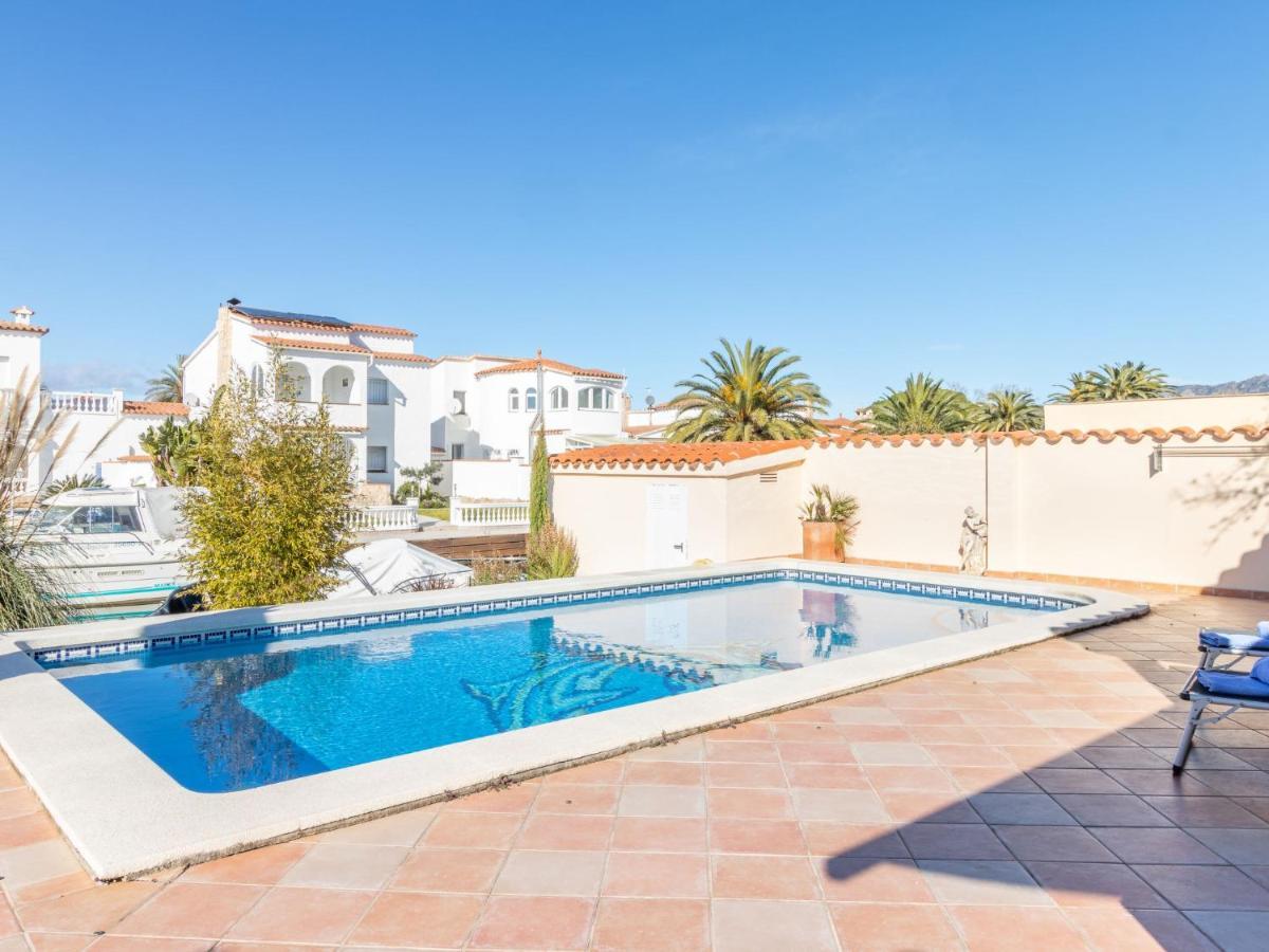 Holiday Home Bonica By Interhome Empuriabrava Exterior foto